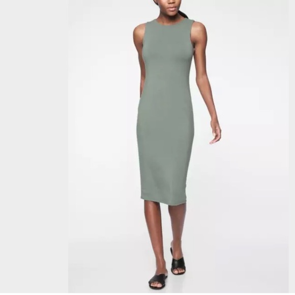 NEW Athleta Women Destina Reversible Dress Olive Light Green M